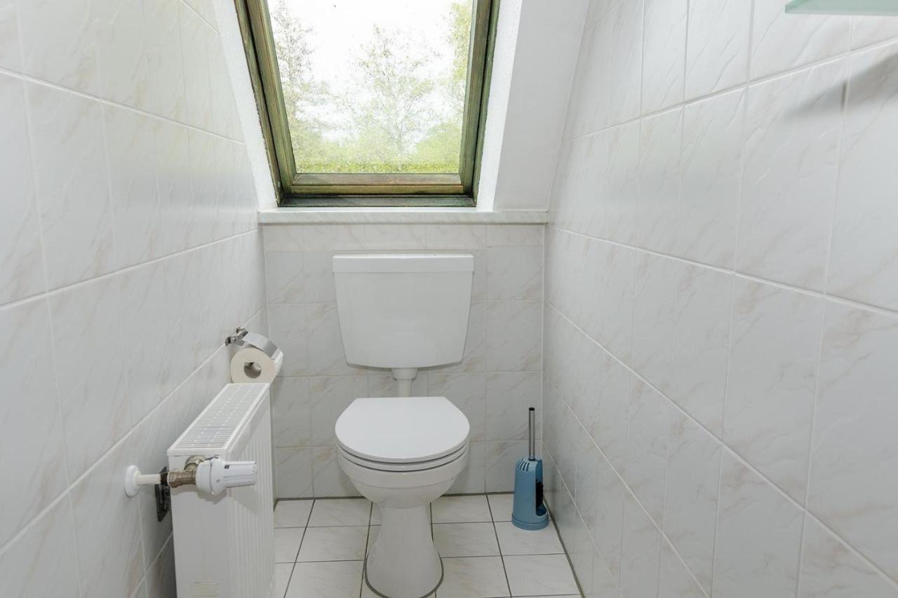 Ferienwohnung-Auf-Ruegen-Fuer-3-Erwachsene-Und-1-Kind-In-Schaprode-Zi6 ภายนอก รูปภาพ
