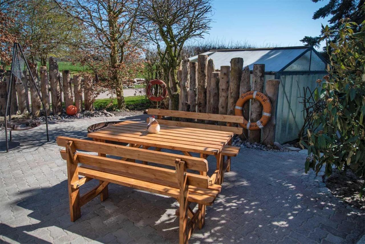 Ferienwohnung-Auf-Ruegen-Fuer-3-Erwachsene-Und-1-Kind-In-Schaprode-Zi6 ภายนอก รูปภาพ